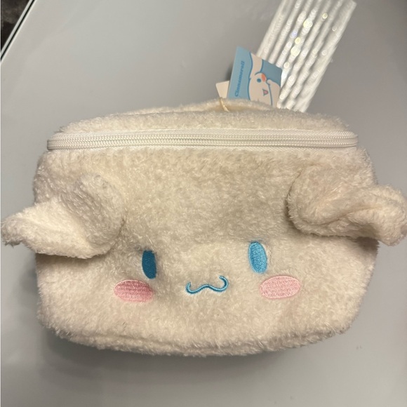 Miniso × Sanrio Cinnamoroll Plush Pouch - Picture 1 of 9